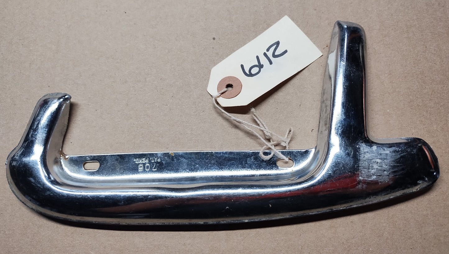 1949-50 Nash fuel door guard trim