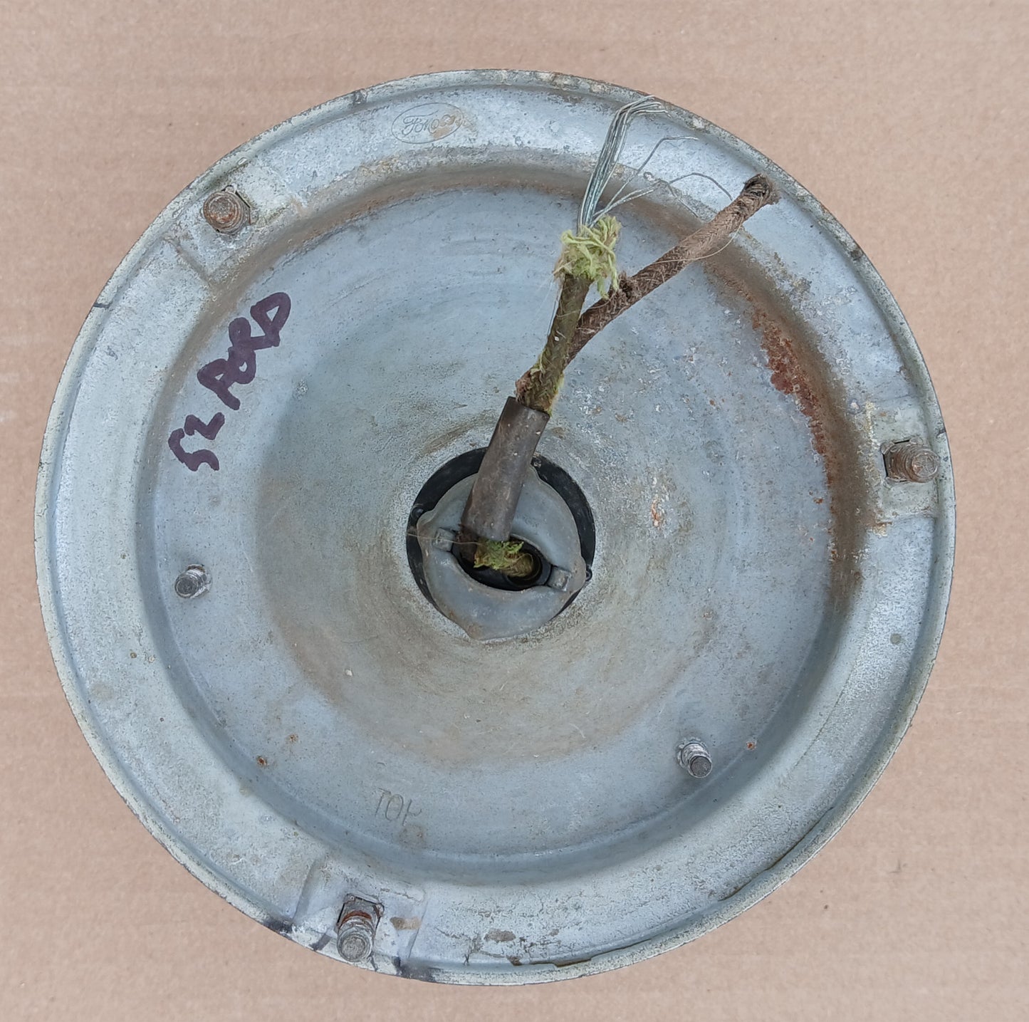 1952 Ford taillight assy