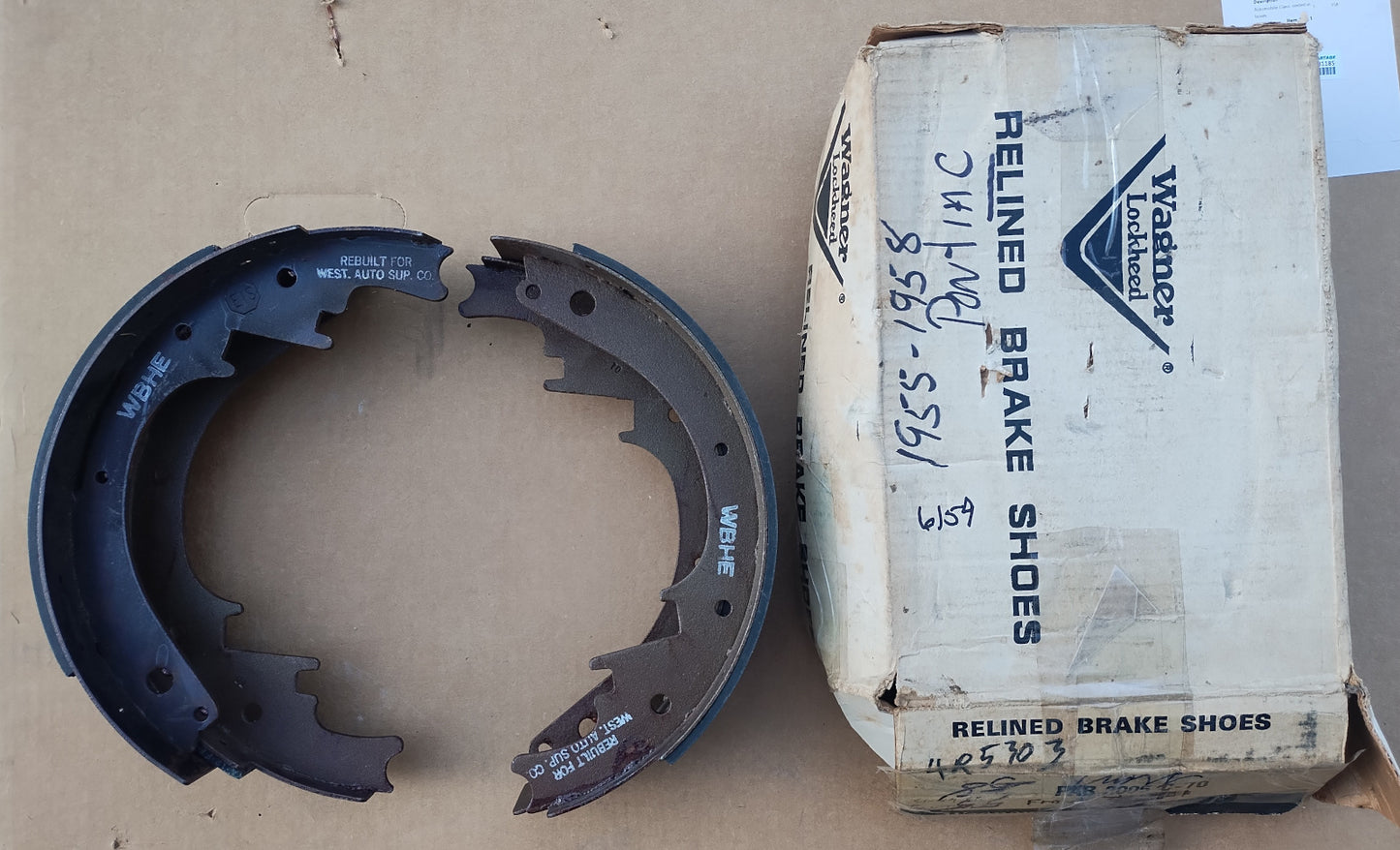1955-58 Pontiac brake shoes Wagner