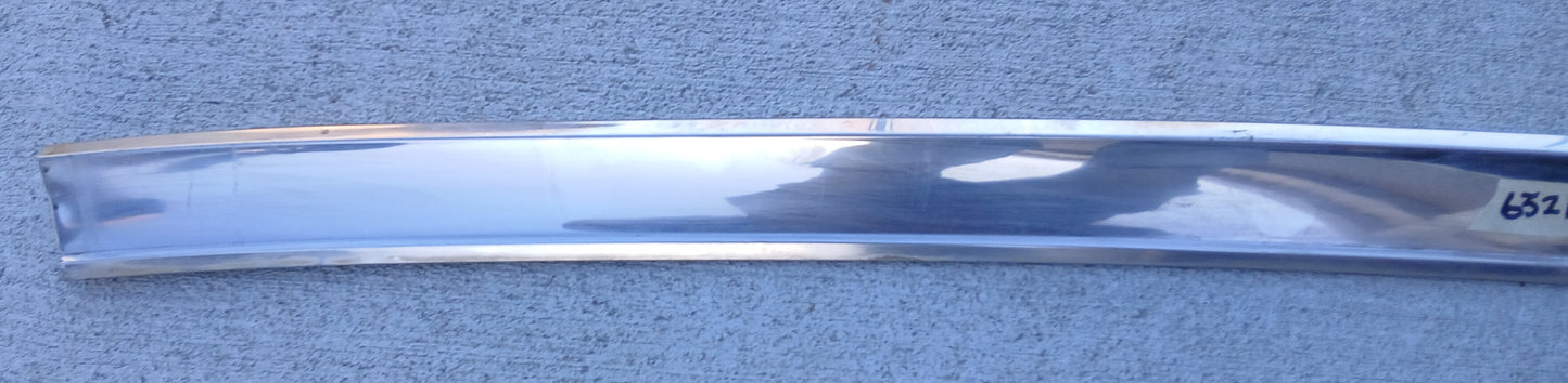 1958-60 Lincoln Continental top of rear window trim