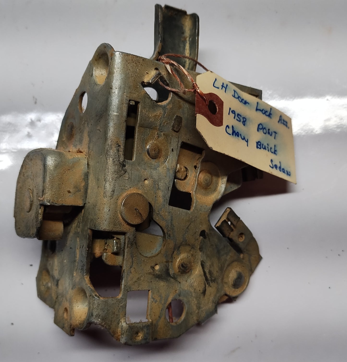 1958 Pontiac door latch assy LH