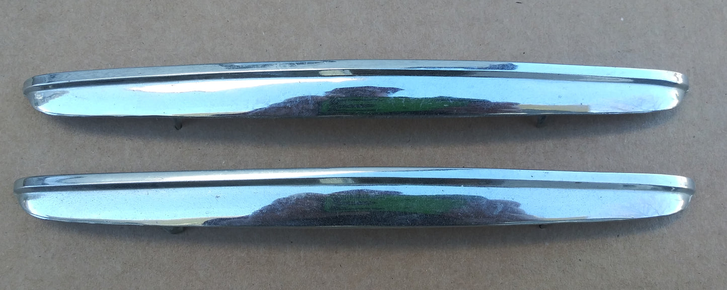 1963 Chrysler Newport fender louvres