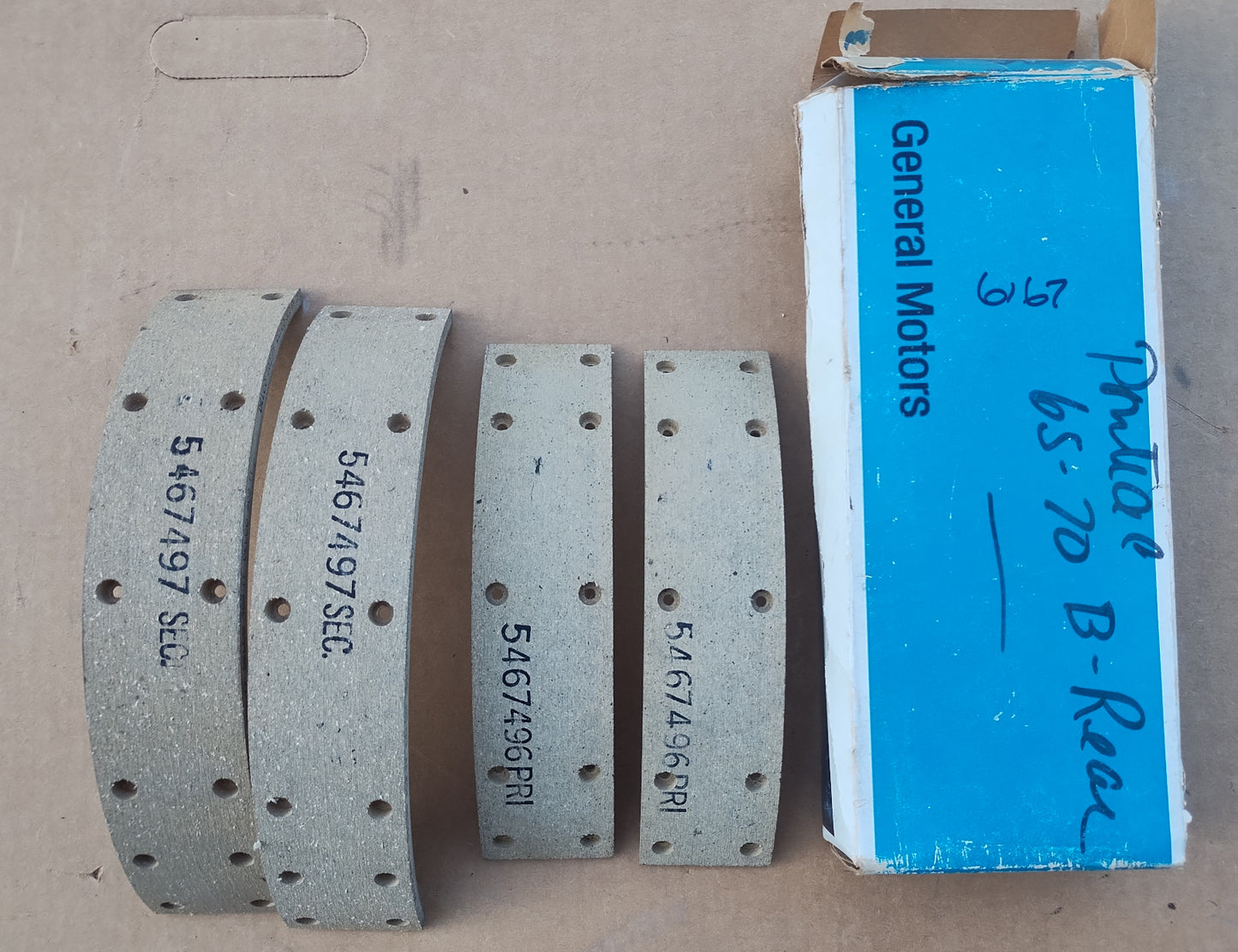 1965-70 Pontiac brake linings rear