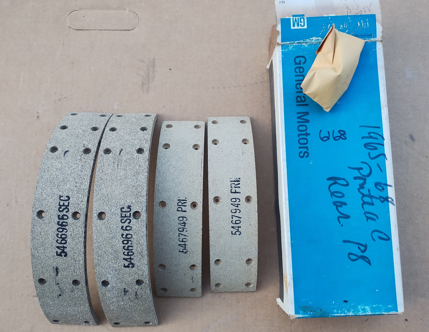 1965-70 Pontiac brake linings rear