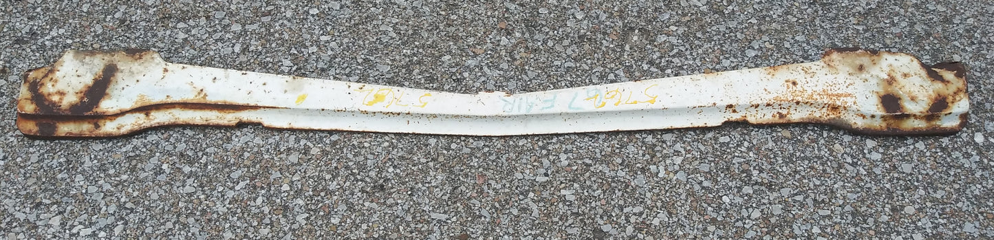 1967 Ford Fairlane front bumper filler white