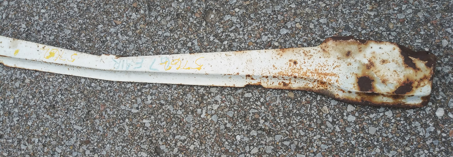 1967 Ford Fairlane front bumper filler white