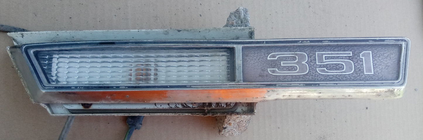 1969 Ford Galaxie cornering lens assy pair 351