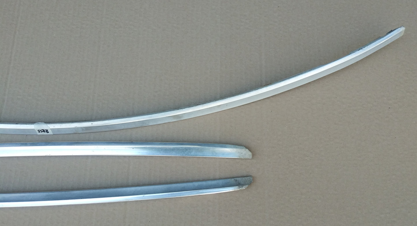 1973 Ford Torino Ranchero windshield trim