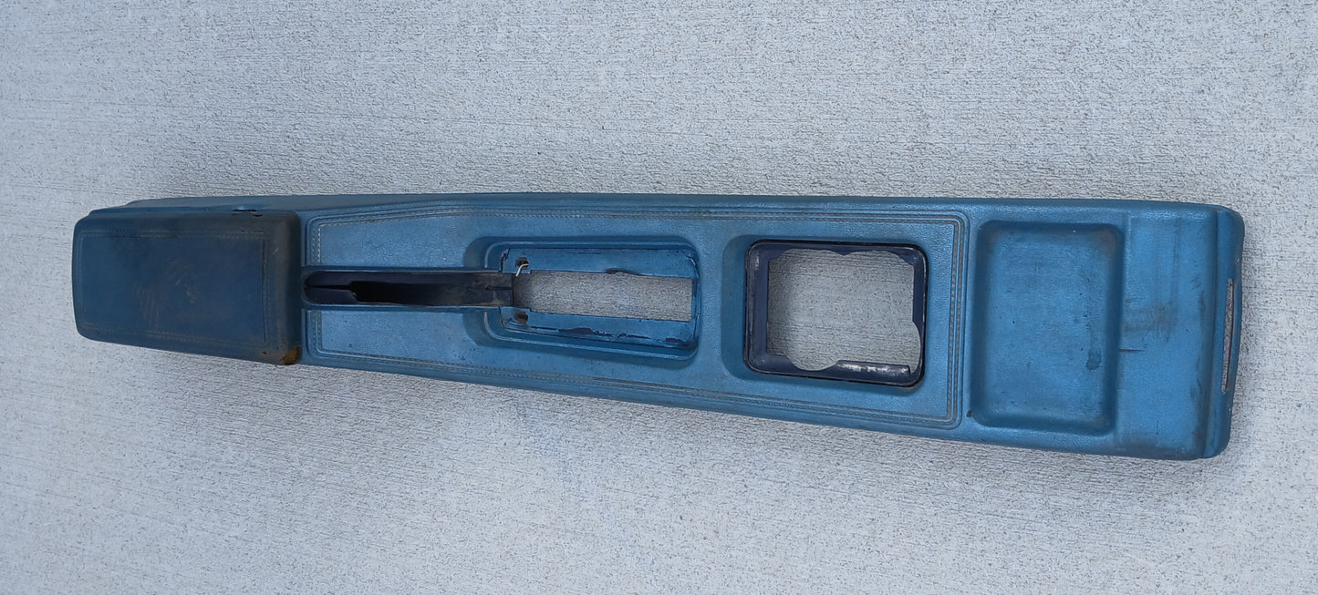 1974 Ford Mustang II Ghia Center Console