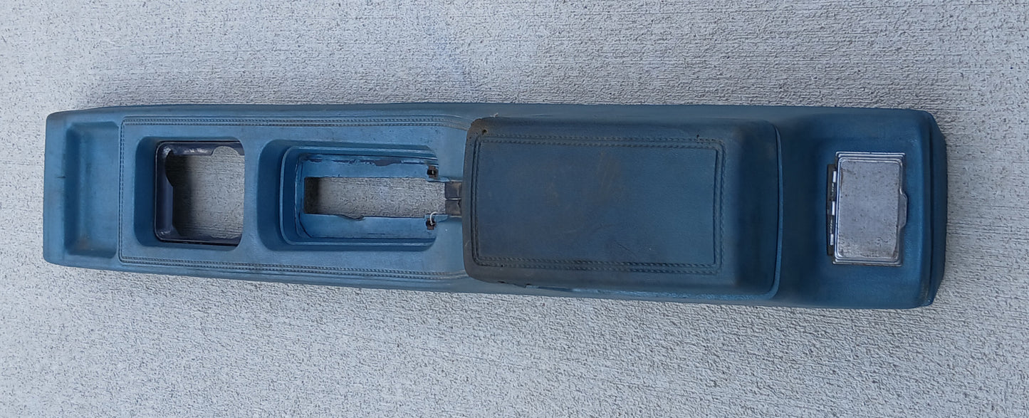 1974 Ford Mustang II Ghia Center Console