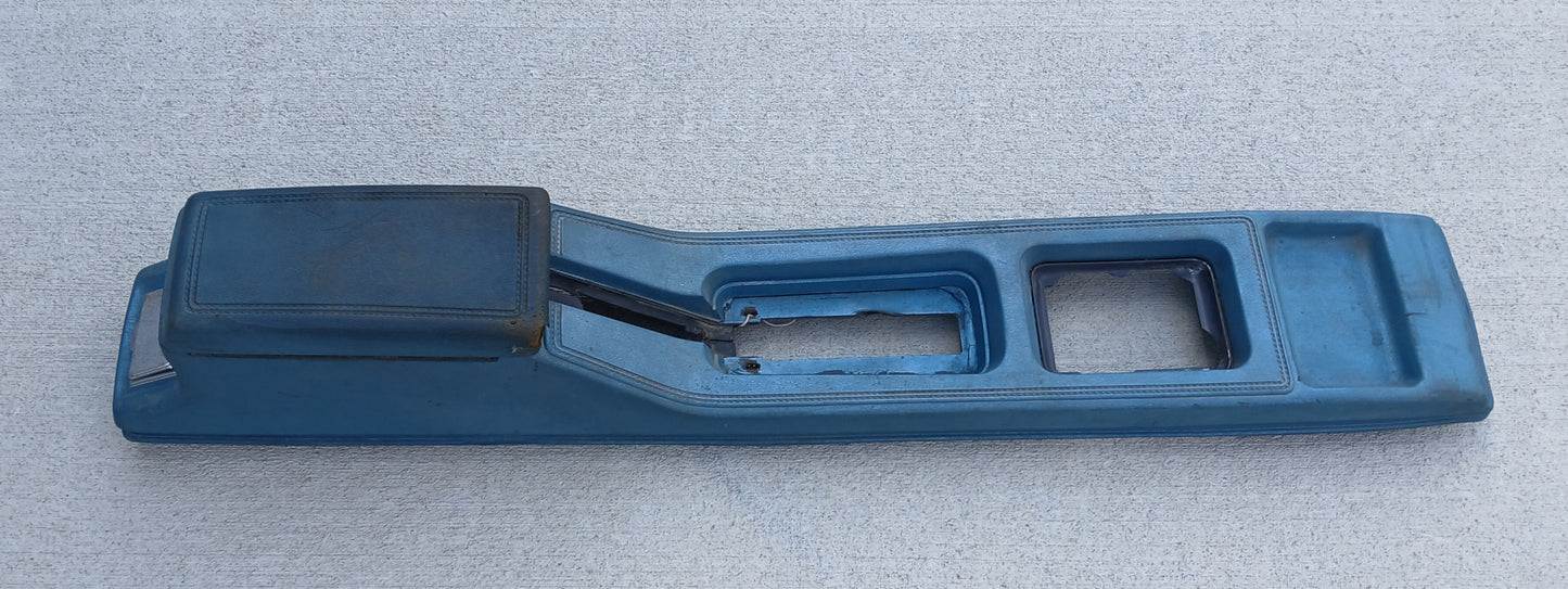 1974 Ford Mustang II Ghia Center Console