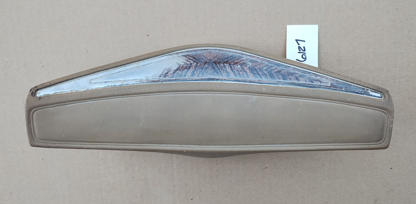 1979 Dodge Aspen horn pad tan