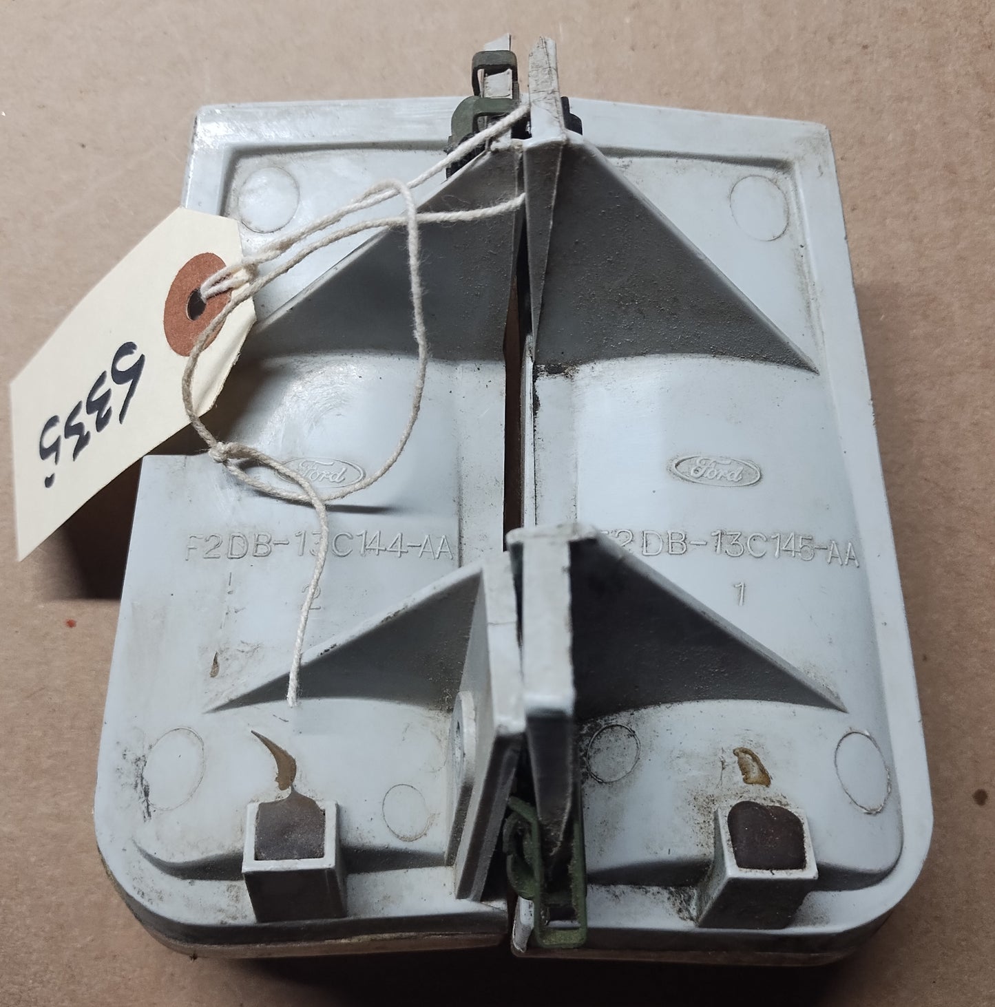 1992-5 Ford SHO center dummy lights pair