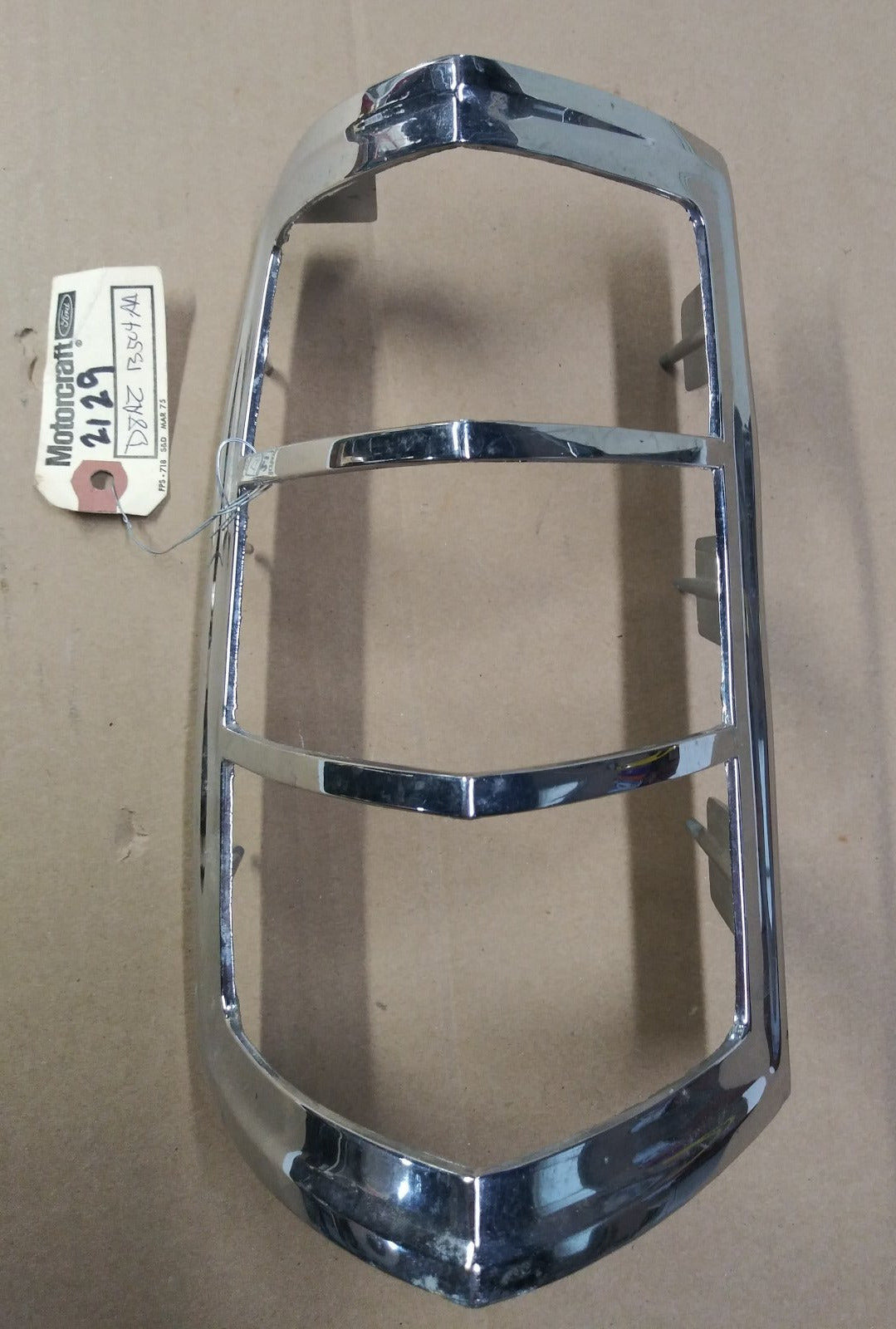 1976 Ford fullsize LTD taillight bezel LH