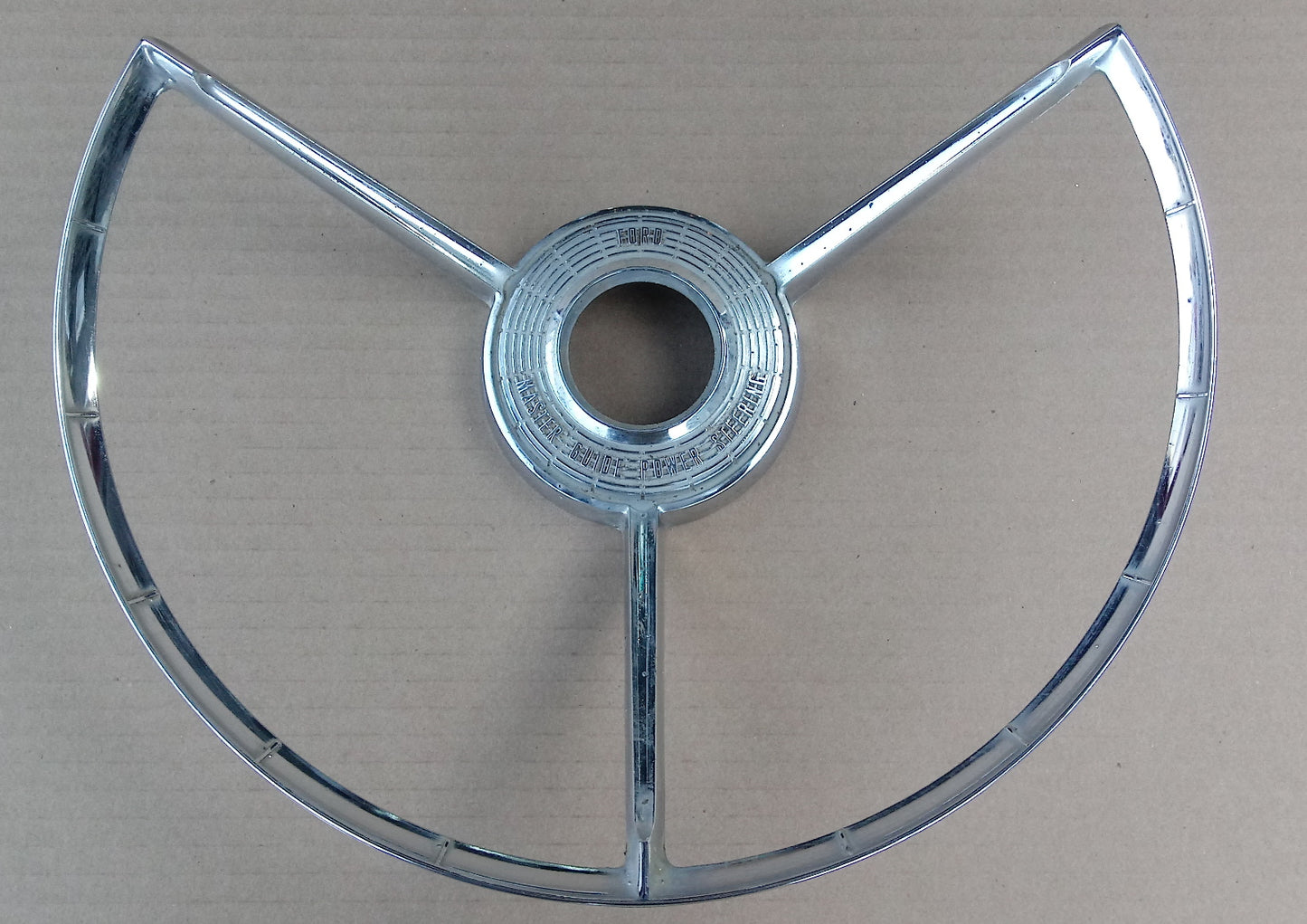 1957 Ford Fairlane Ranch Wagon Sunliner horn ring