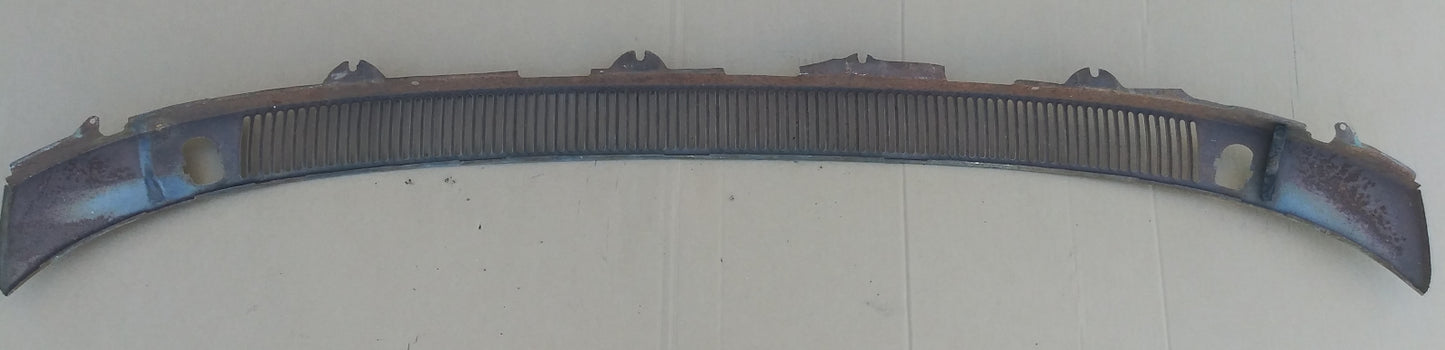 1960 Pontiac Bonneville convt wiper base cowl