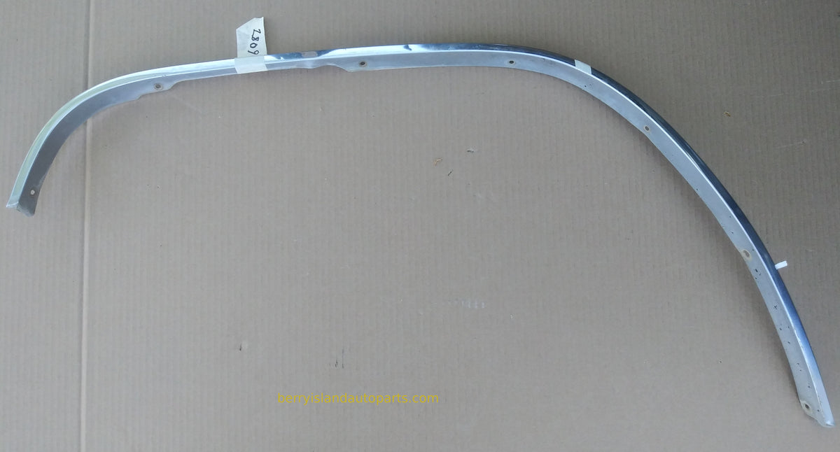 1966 Cadillac wheel opening moulding LF Berry Island Auto Parts LLC