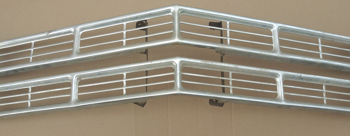 1967 Ford Galaxie Custom 500 grille