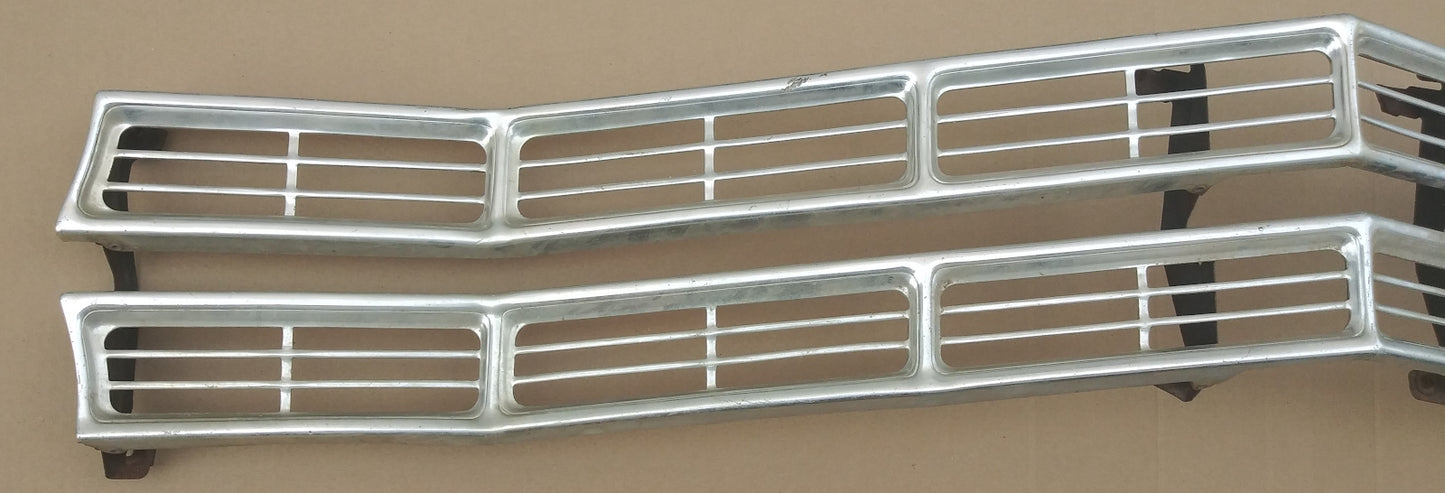 1967 Ford Galaxie Custom 500 grille