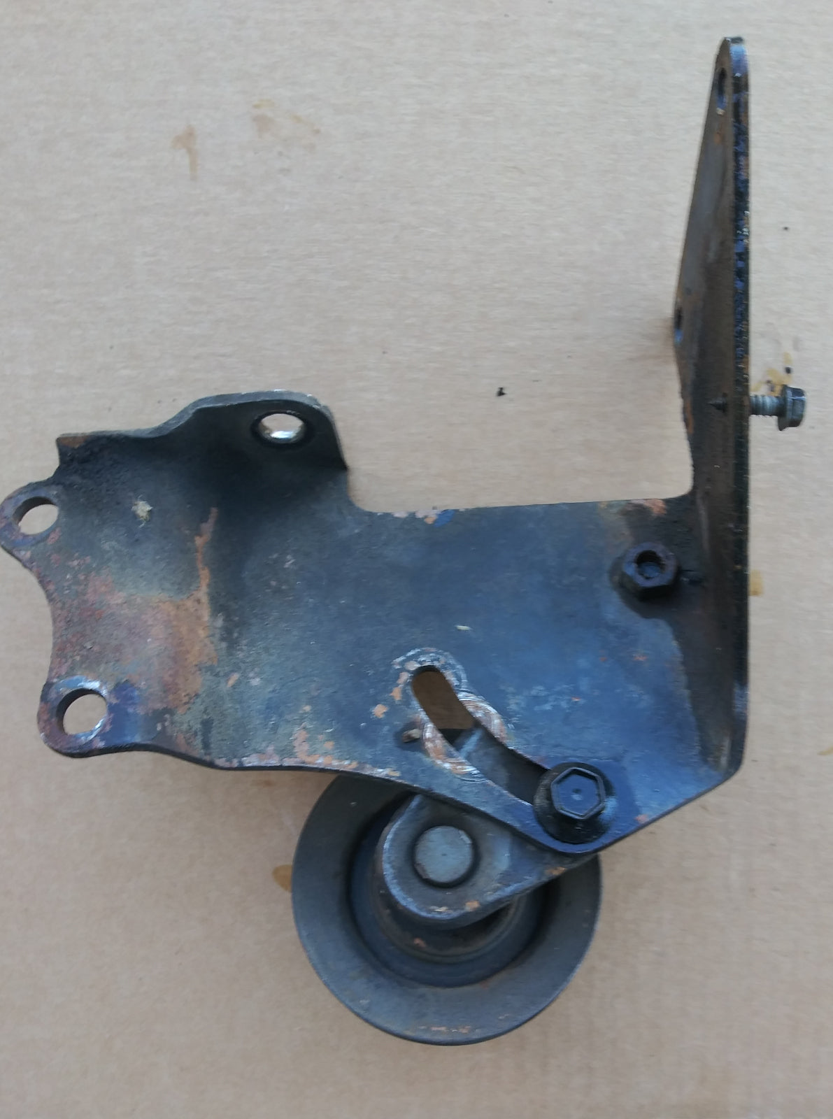 1973 Ford Gran Torino AC bracket