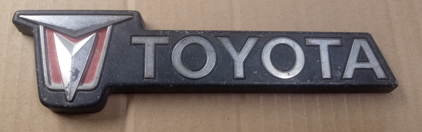 Toyota side badge