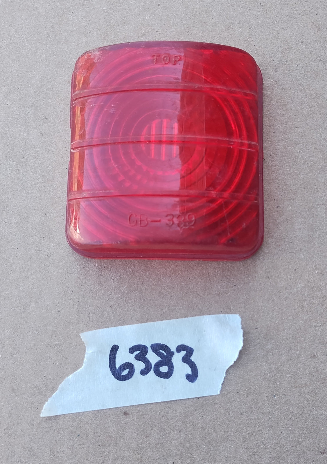 1951-52 Chevrolet taillight lens