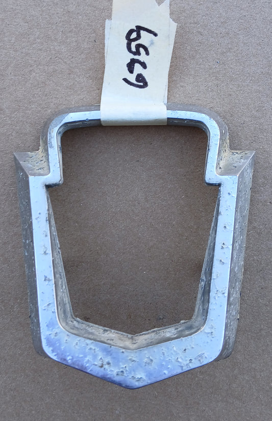 1952-54 Ford Emblem Bezel
