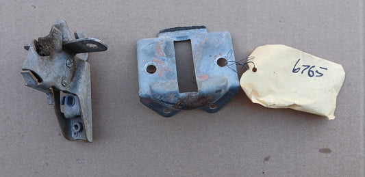 1955-57 Pontiac Trunk Latch Assembly