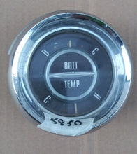 Load image into Gallery viewer, 1957 Pontiac battery temp gauge
