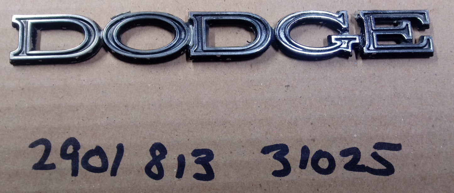 1969-71 DODGE badge