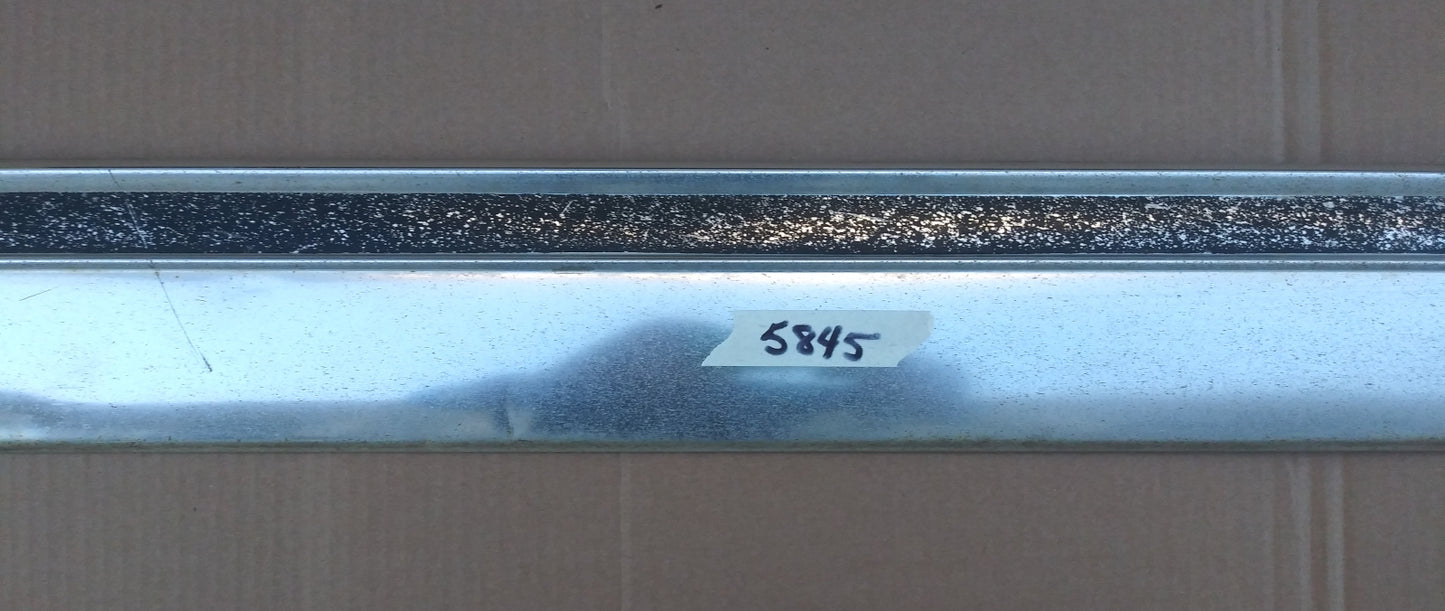 1973 Chevrolet Monte Carlo door trim passenger side