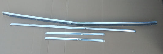 1977 Ford Thunderbird rear window trim