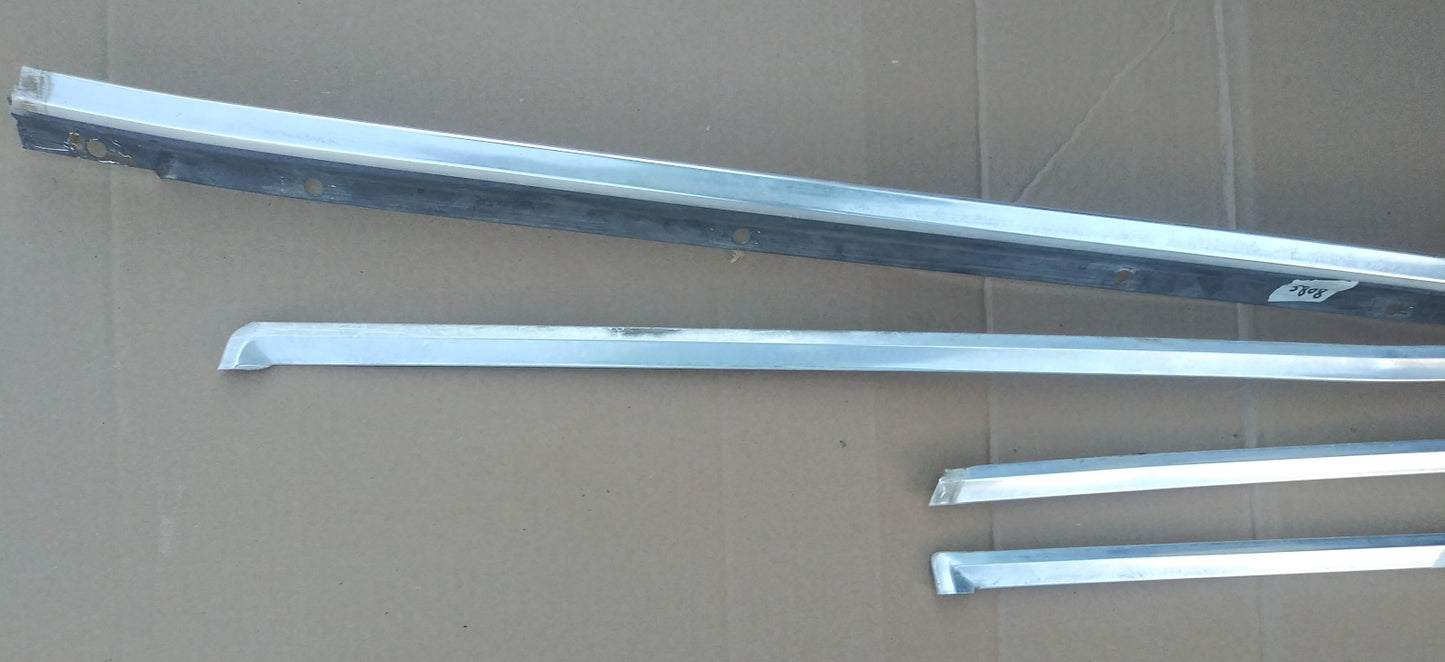 1977 Ford Thunderbird rear window trim