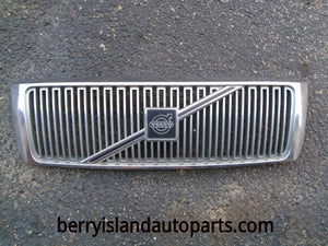 1995-1997 Volvo 960 S90 grille
