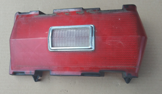 1974-76 Ford Gran Torino taillight RH