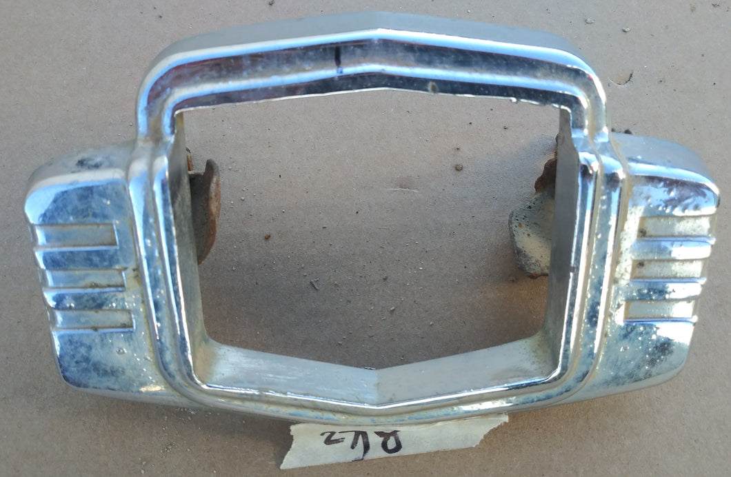 1941-47 Pontiac taillight bezel