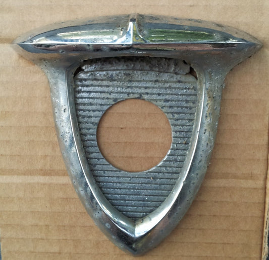 1956 Chrysler Newport/New Yorker trunk emblem