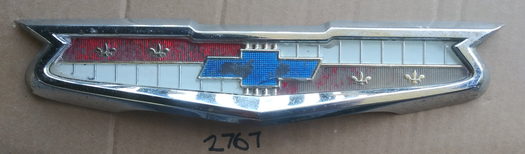 1958 Chevrolet hood emblem