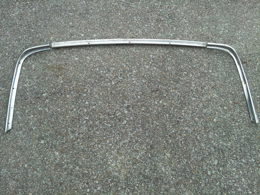 1961 Ford Thunderbird rear window trim