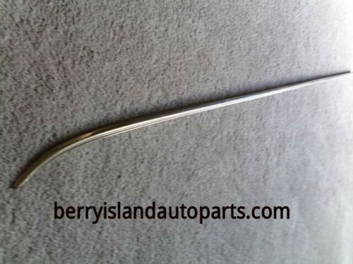 1962 Buick LeSabre front fender trim pair