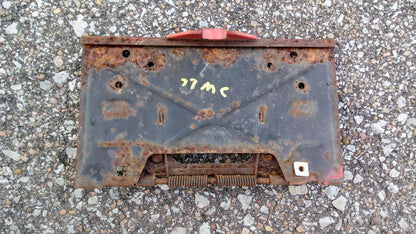 1977 Chevrolet Monte Carlo license plate fuel door