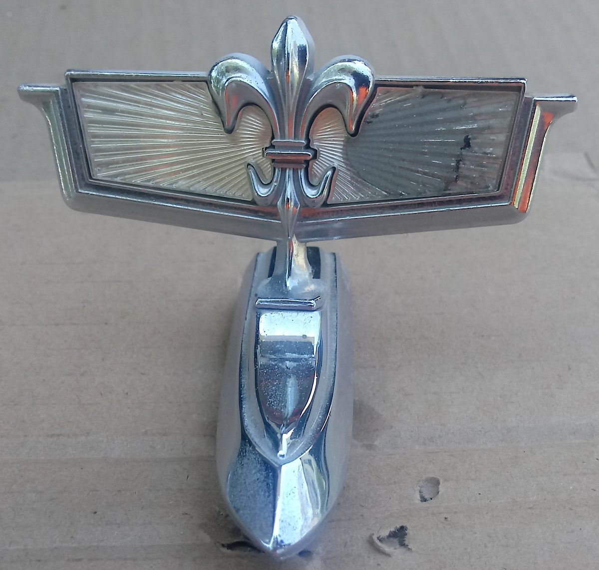 1987 Chevrolet Caprice hood ornament – Berry Island Auto Parts LLC